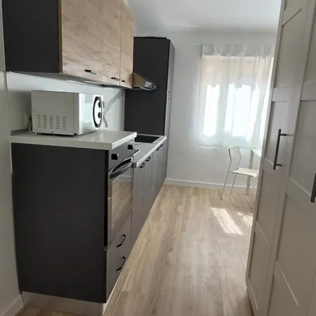 Estudio En Torremolinos - La Carihuela - Wifi 365 Mbps - Fire Stick Amazon - Playa A 50 Metros Exterior photo