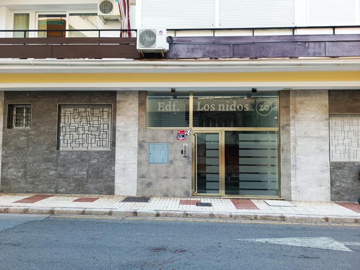 Carihuela Renovado - Wifi 365 Mbps - Fire Stick Amazon - Playa A 50 Metros Torremolinos