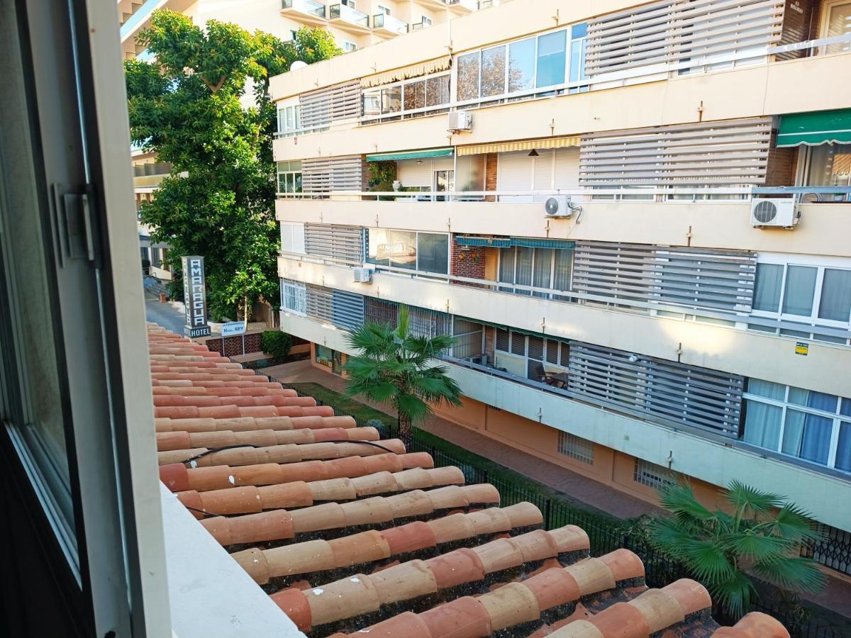 Apartment Carihuela Renovado - Wifi 365 Mbps - Fire Stick Amazon - Playa A 50 Metros *
