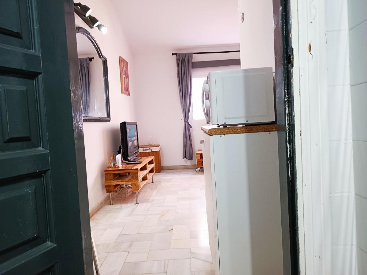 Apartment Carihuela Renovado - Wifi 365 Mbps - Fire Stick Amazon - Playa A 50 Metros