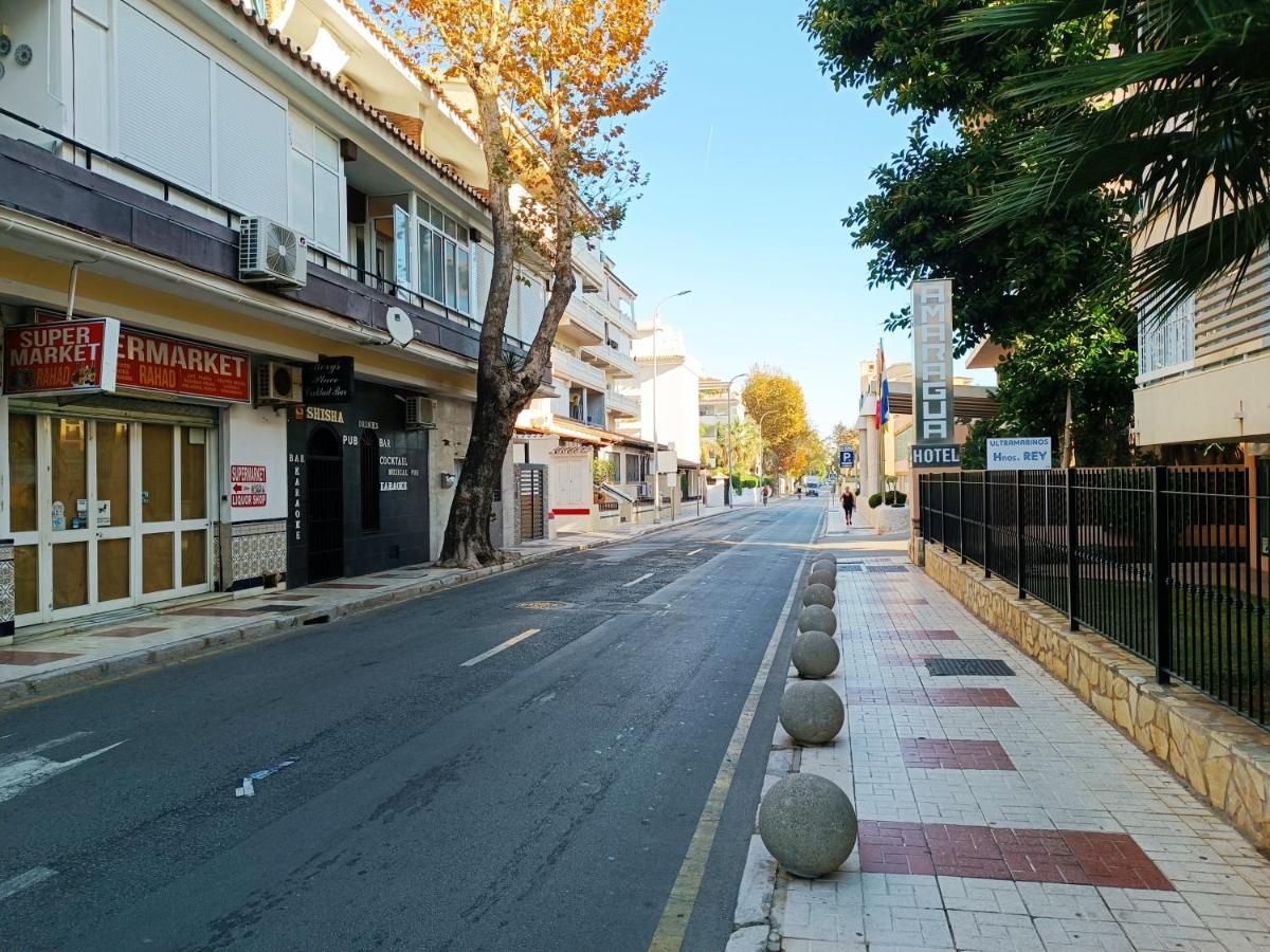 Carihuela Renovado - Wifi 365 Mbps - Fire Stick Amazon - Playa A 50 Metros * Torremolinos
