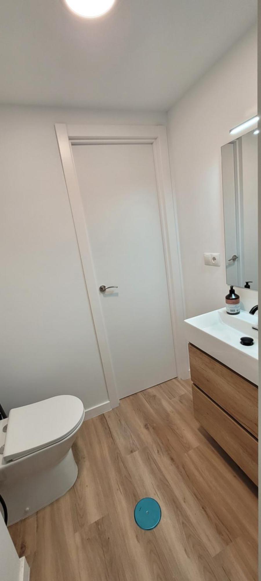 Apartment Carihuela Renovado - Wifi 365 Mbps - Fire Stick Amazon - Playa A 50 Metros *