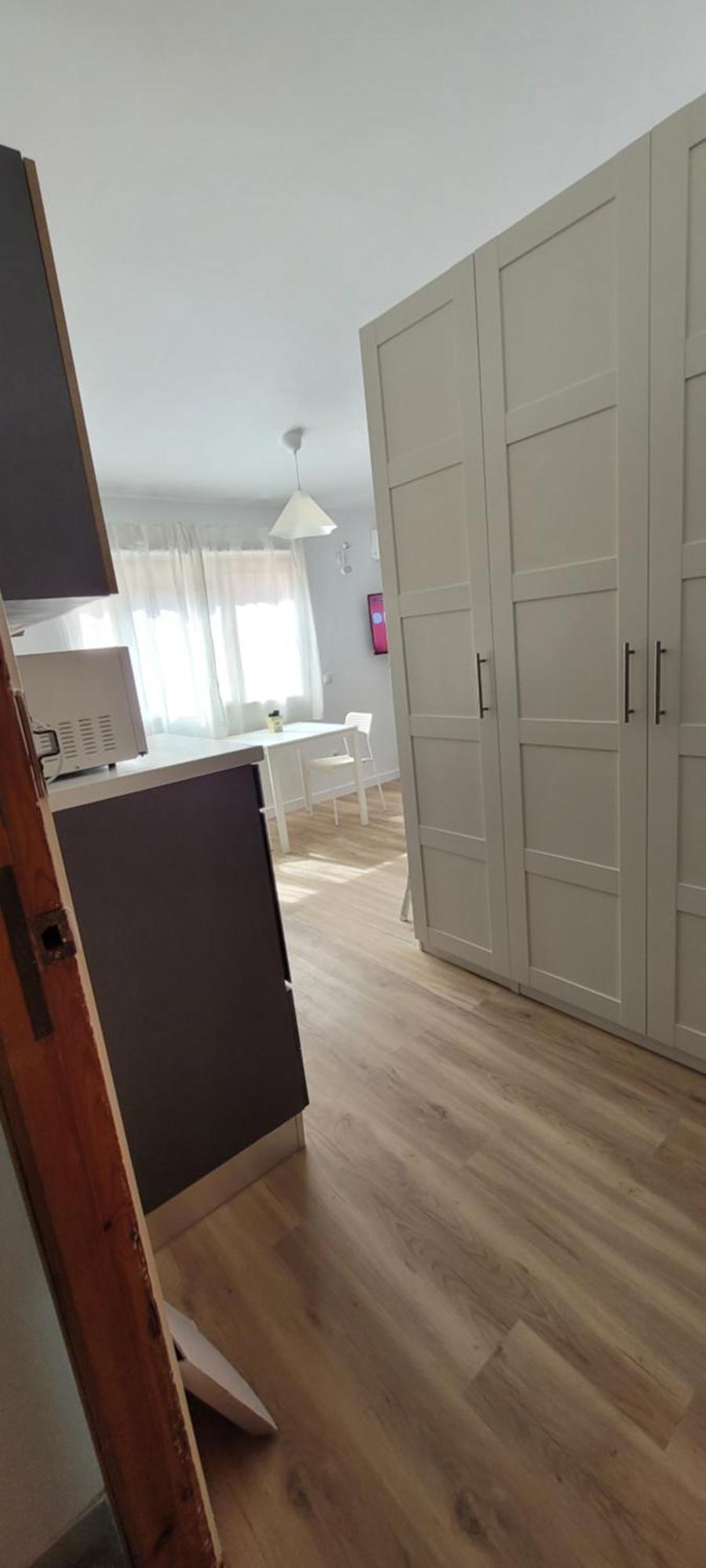 Carihuela Renovado - Wifi 365 Mbps - Fire Stick Amazon - Playa A 50 Metros Torremolinos