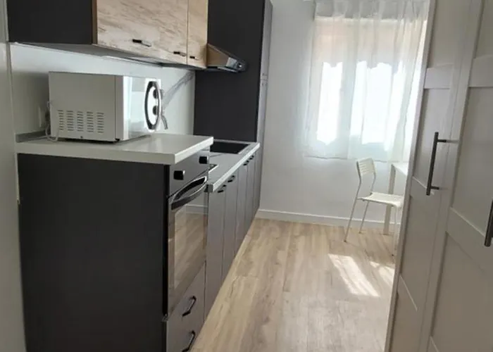 Torremolinos Carihuela Renovado - Wifi 365 Mbps - Fire Stick Amazon - Playa A 50 Metros